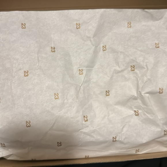 Nike 5.5 Youth Air Jordan 1 MID - Picture 6 of 7